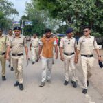 पुलिस की त्वरित कार्रवाई: तलवार लहराने वाला आरोपी गिरफ्तार, पुलिस ने हथियार भी किया जब्त
